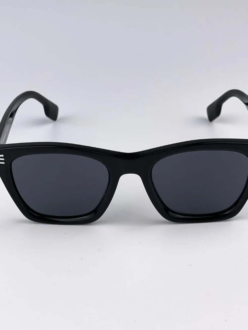 BURBERRY BE4348 300187 BLACK SQUARE SUNGLASSES